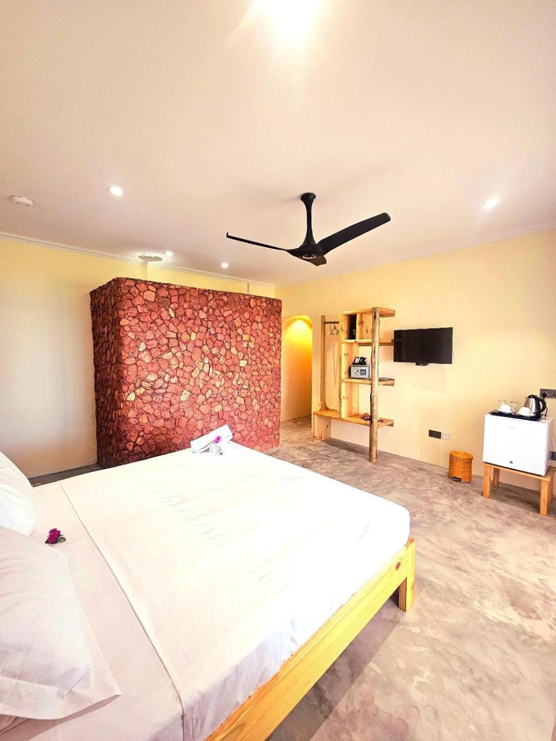 Au Lever Du Soleil Guest House Sea View Au Cap 외부 사진